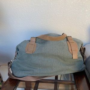weekender bag